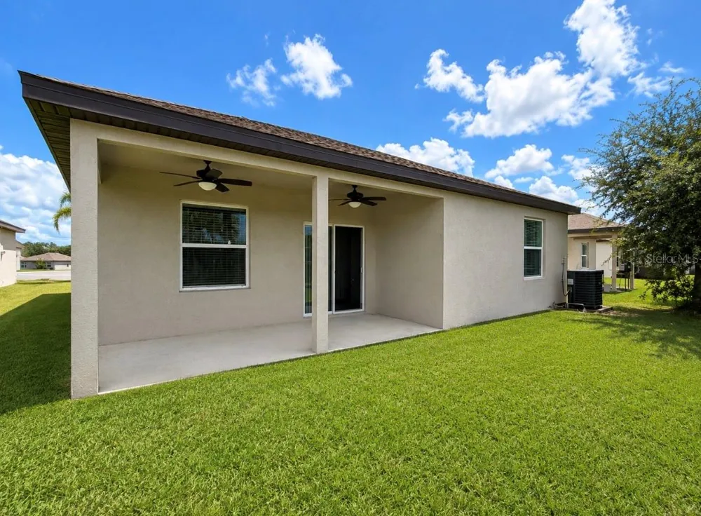 6785 SHELBY LYNN WAY Zephyrhills, FL 33542