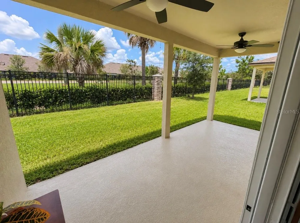 6785 SHELBY LYNN WAY Zephyrhills, FL 33542