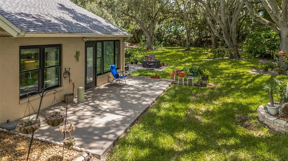 3633 MUIRFIELD COURT New Port Richey, FL 34655