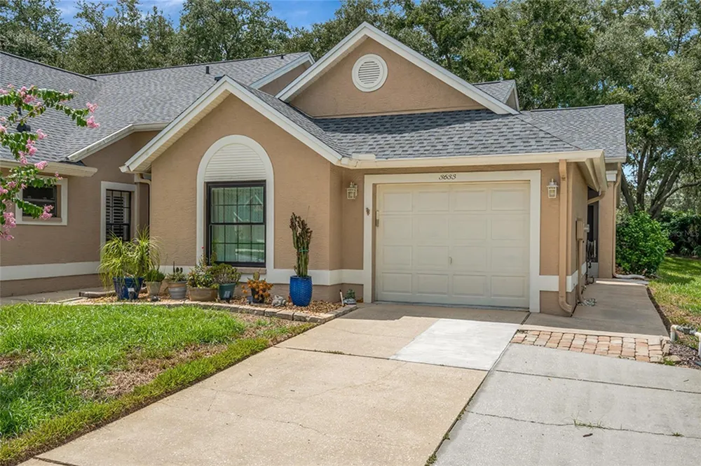 3633 MUIRFIELD COURT New Port Richey, FL 34655