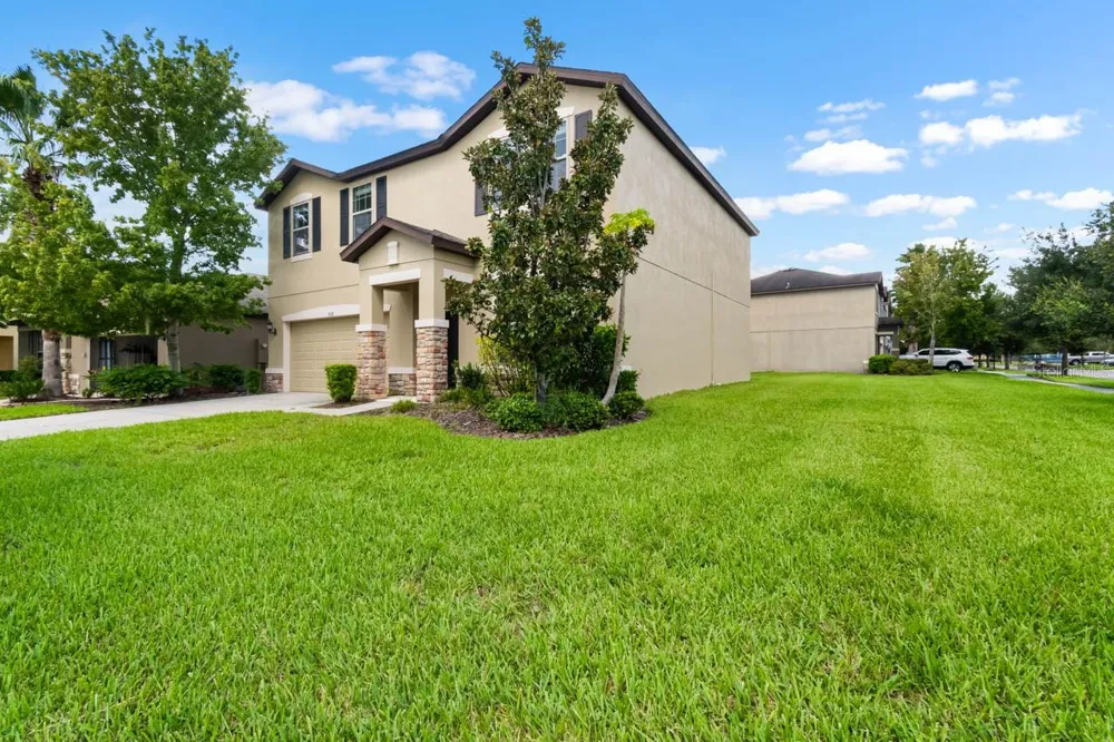 9118 MOUNTAIN MAGNOLIA DRIVE Riverview, FL 33578