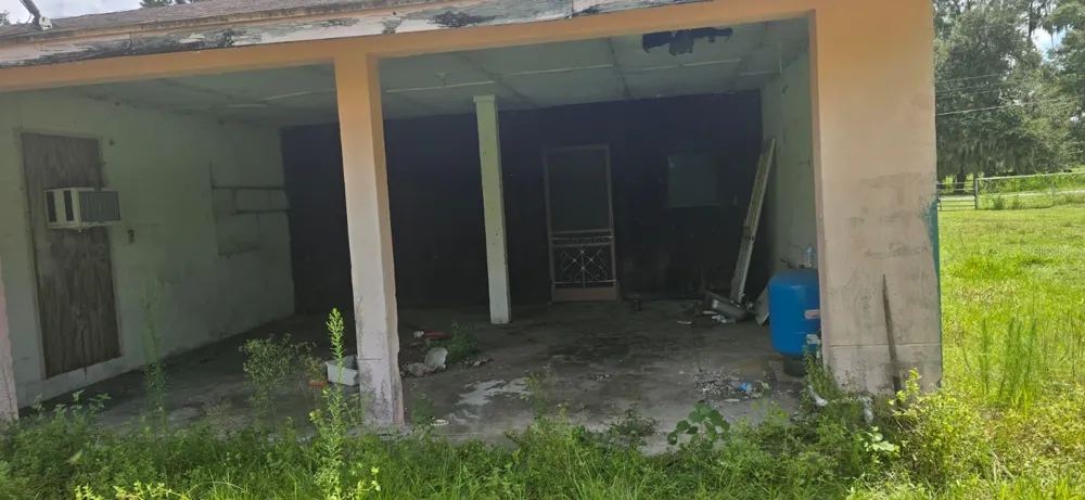 4511 E KEYSVILLE ROAD Lithia, FL 33547