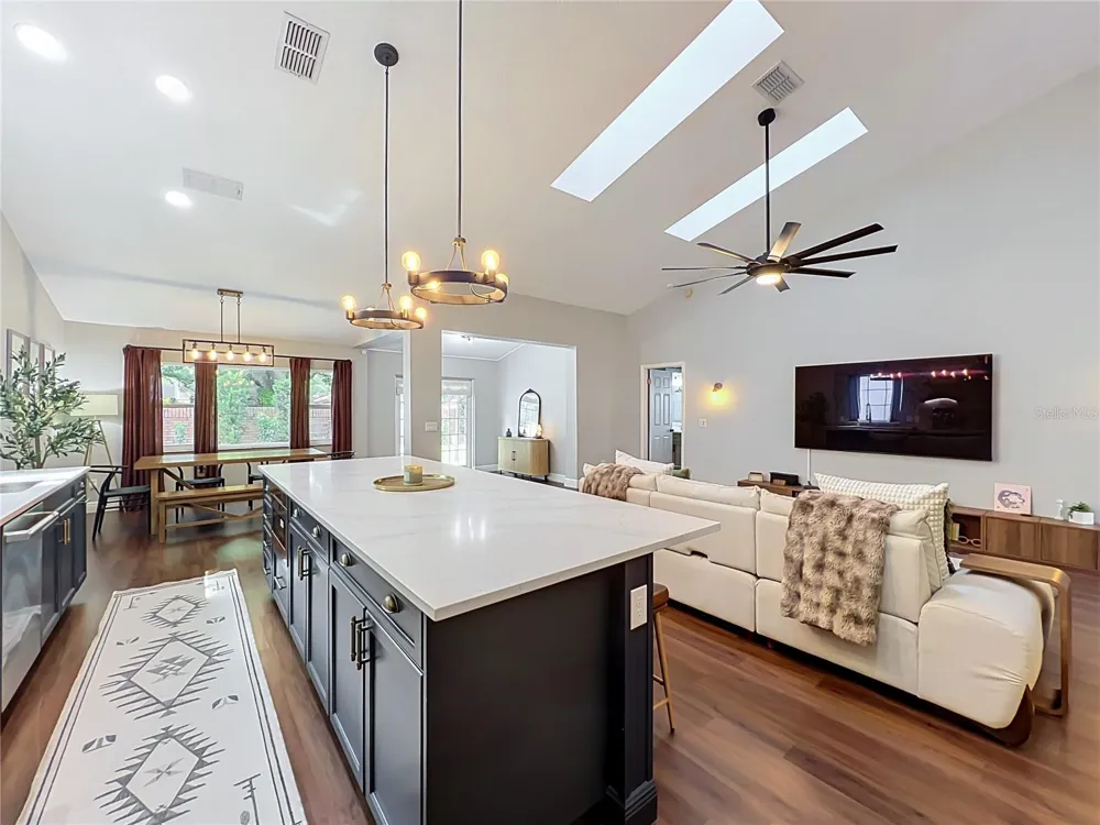 3402 TALL TIMBER DRIVE Orlando, FL 32812