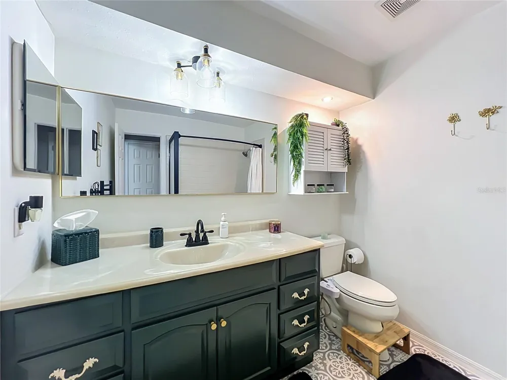 3402 TALL TIMBER DRIVE Orlando, FL 32812