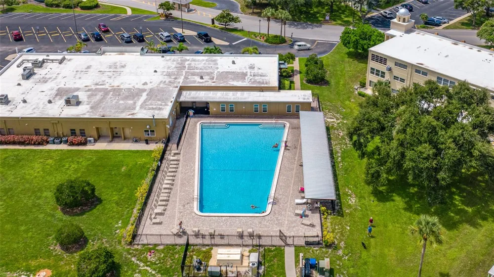 2258 WORLD PARKWAY BOULEVARD W #40 Clearwater, FL 33763