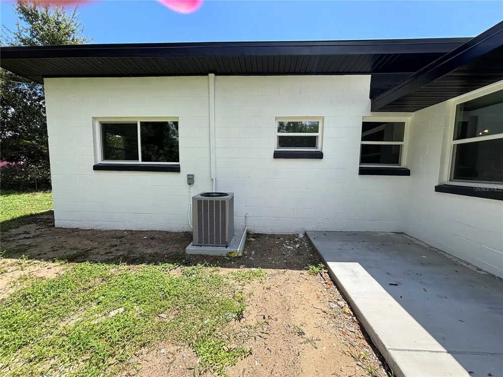 1041 ROSELLA LANE Titusville, FL 32780