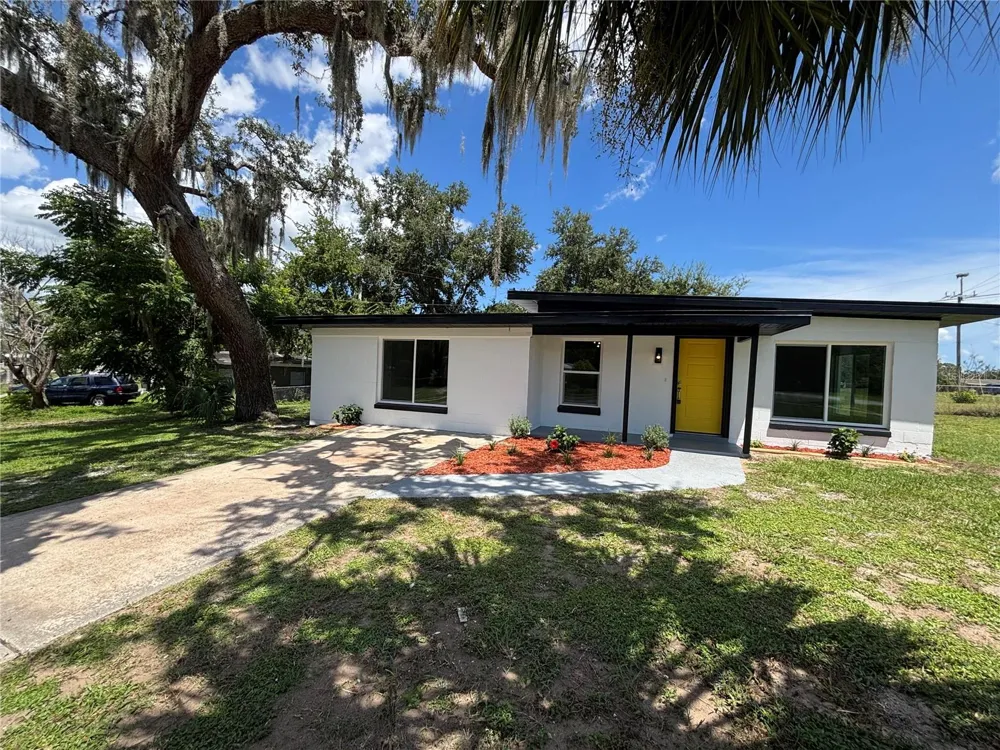1041 ROSELLA LANE Titusville, FL 32780
