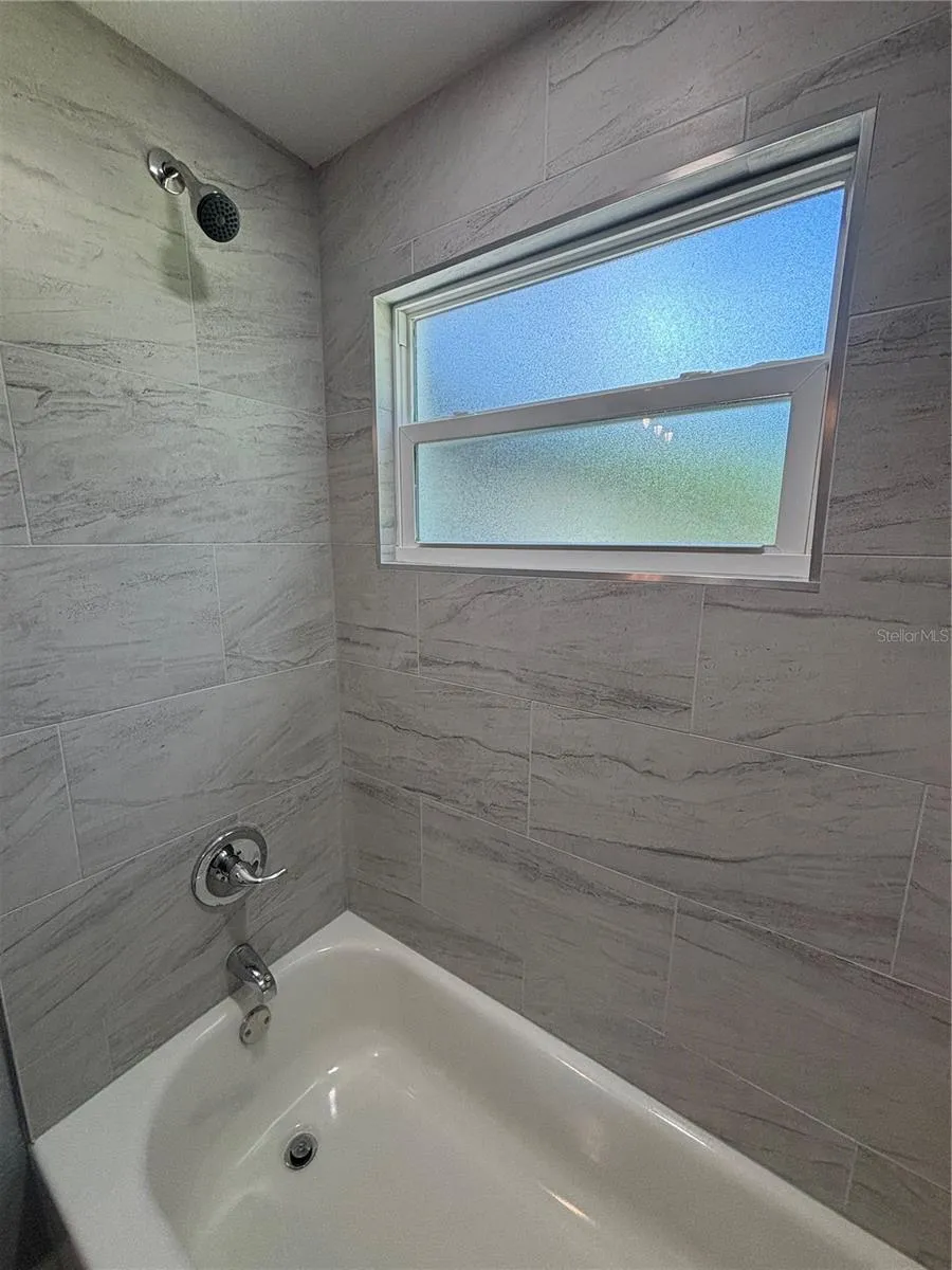 1041 ROSELLA LANE Titusville, FL 32780