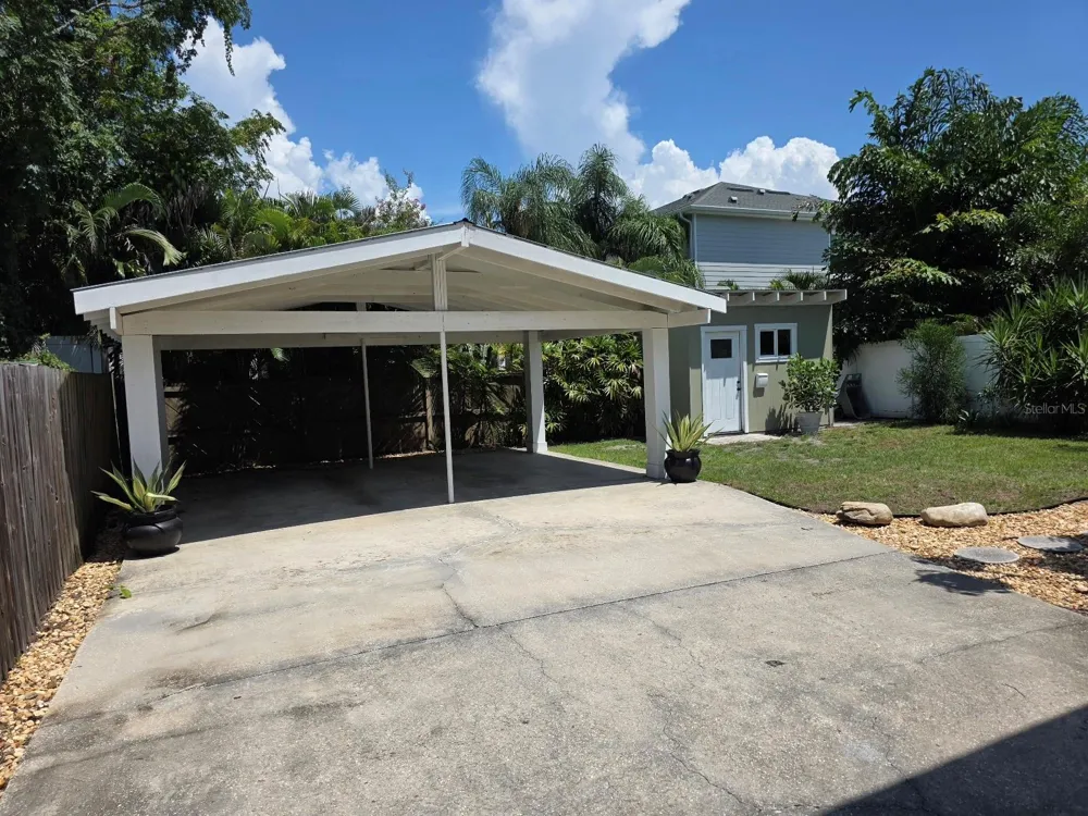 1520 S HABANA AVENUE Tampa, FL 33629