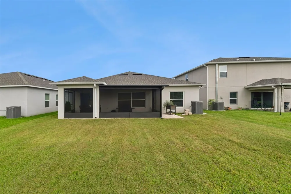 4250 SOUTHERN VISTA LOOP St Cloud, FL 34772