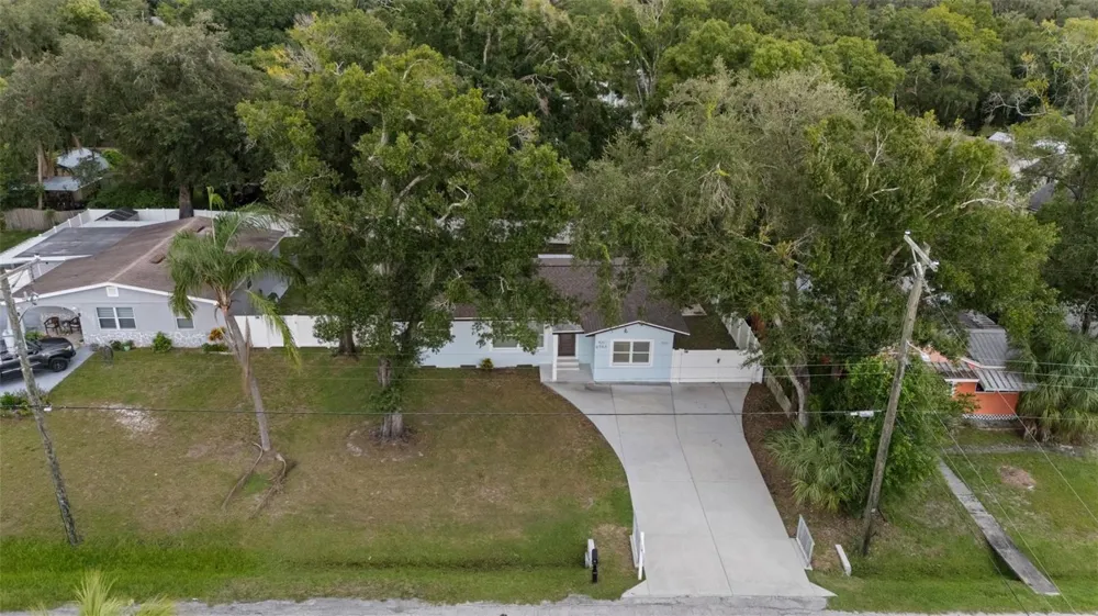 6703 BOULEVARD Tampa, FL 33604