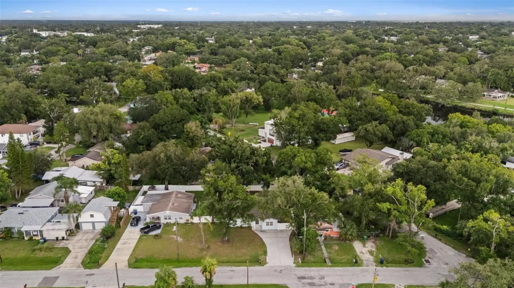 6703 BOULEVARD Tampa, FL 33604