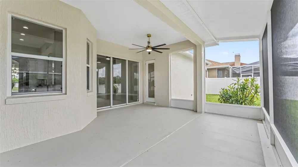 274 RUBY LAKE LANE Winter Haven, FL 33884