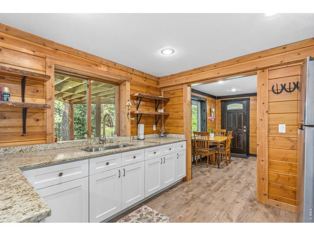 459 Streamside Drive Glen Haven, CO 80532
