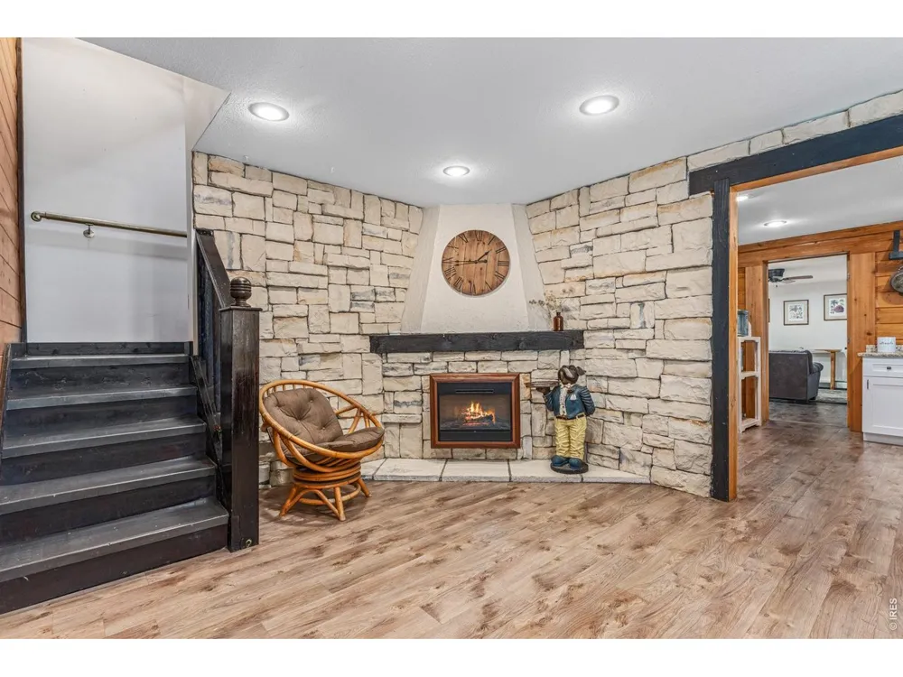 459 Streamside Drive Glen Haven, CO 80532