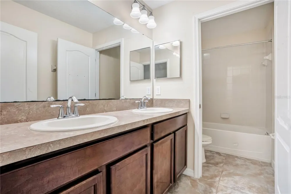 1976 RUCKMAN PLACE Apopka, FL 32703