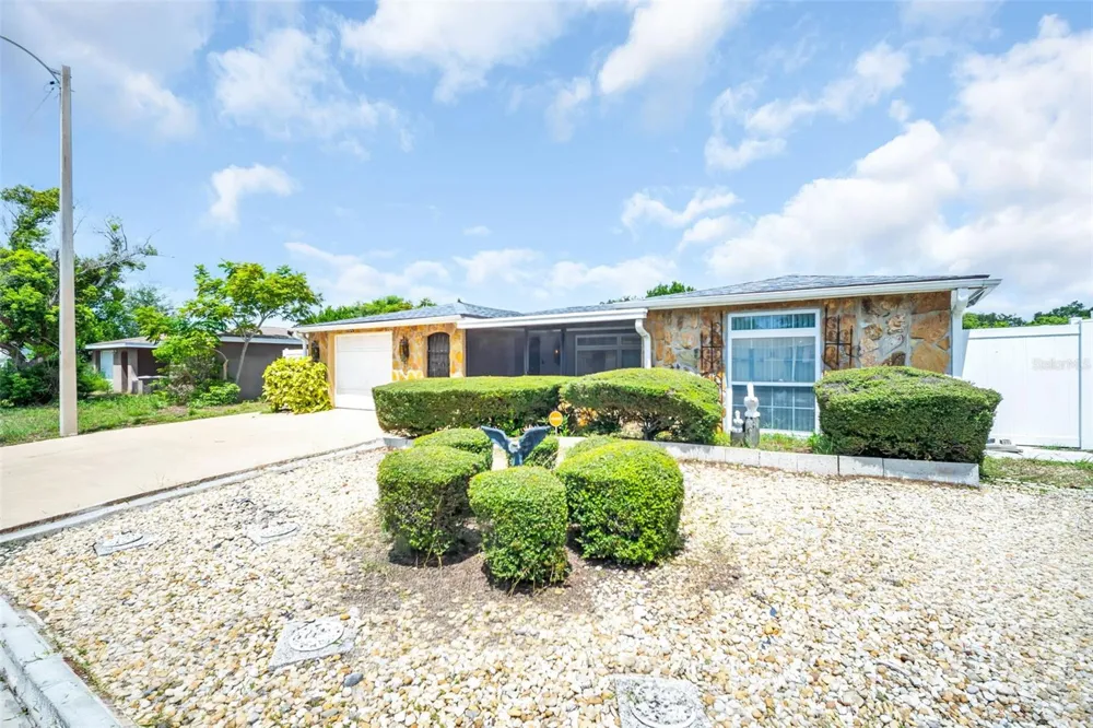 7825 BLOOMFIELD DRIVE Port Richey, FL 34668