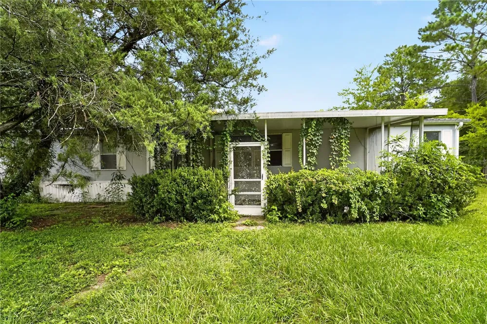 9316 SW 99TH PLACE Gainesville, FL 32608