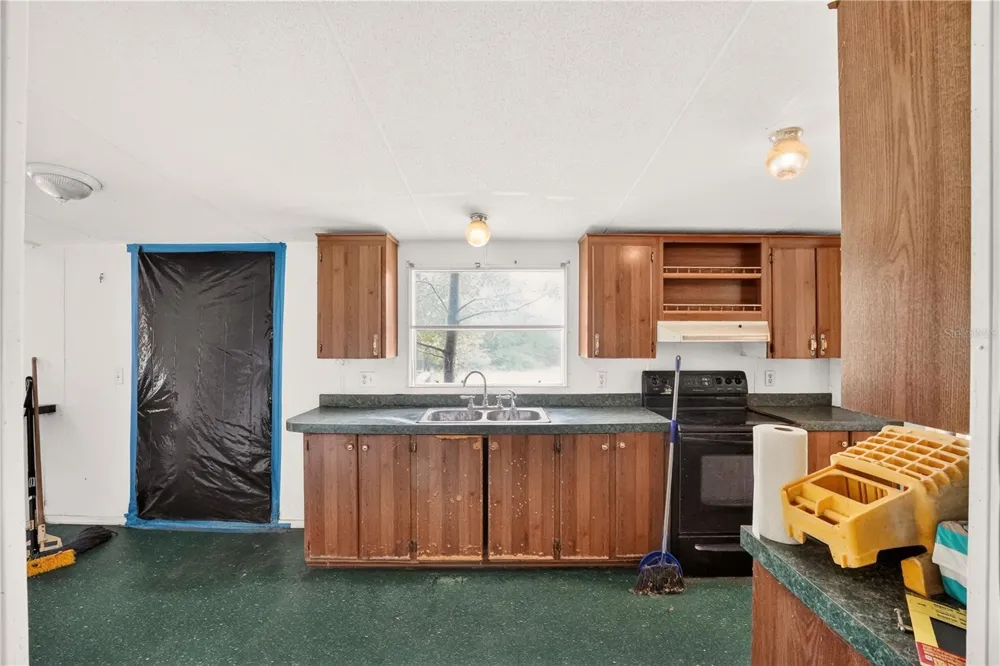 9316 SW 99TH PLACE Gainesville, FL 32608
