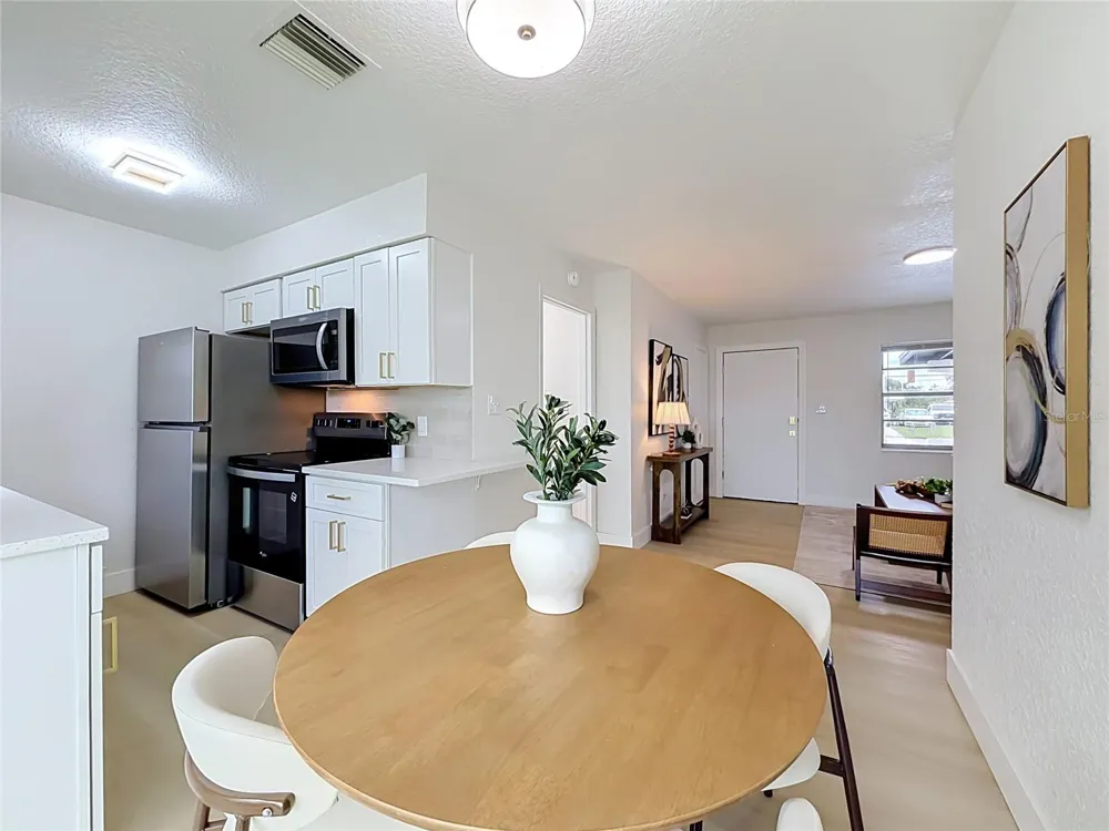 113 BOB THOMAS CIRCLE Sanford, FL 32771