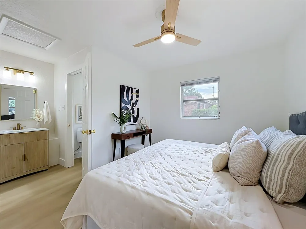 113 BOB THOMAS CIRCLE Sanford, FL 32771