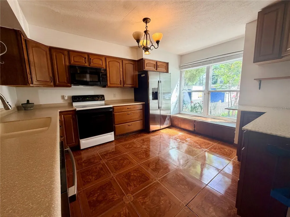 284 WOODGREEN LANE Winter Springs, FL 32708