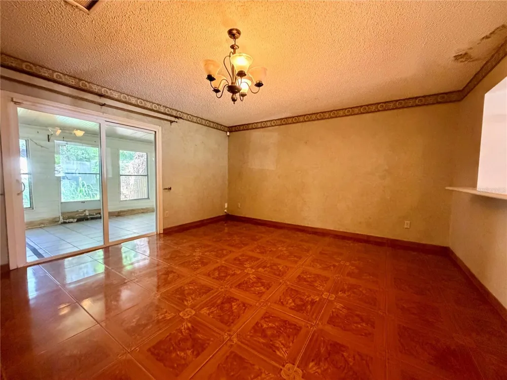 284 WOODGREEN LANE Winter Springs, FL 32708