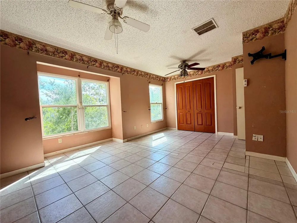 284 WOODGREEN LANE Winter Springs, FL 32708