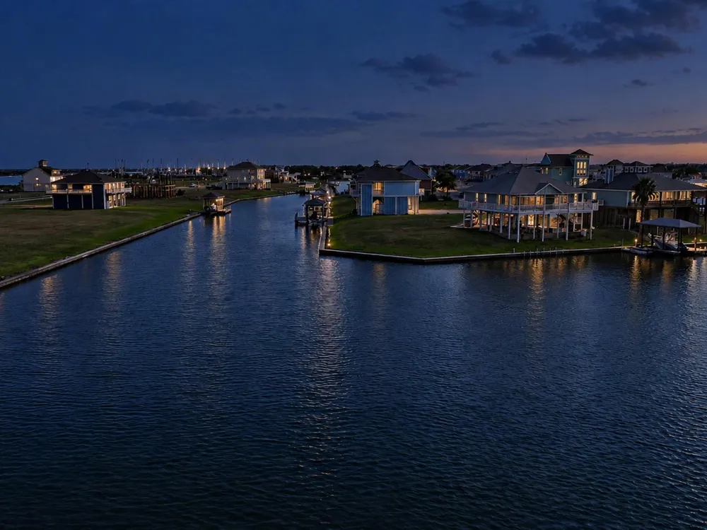 1909 Laguna Harbor Estate Boulevard Port Bolivar, TX 77650