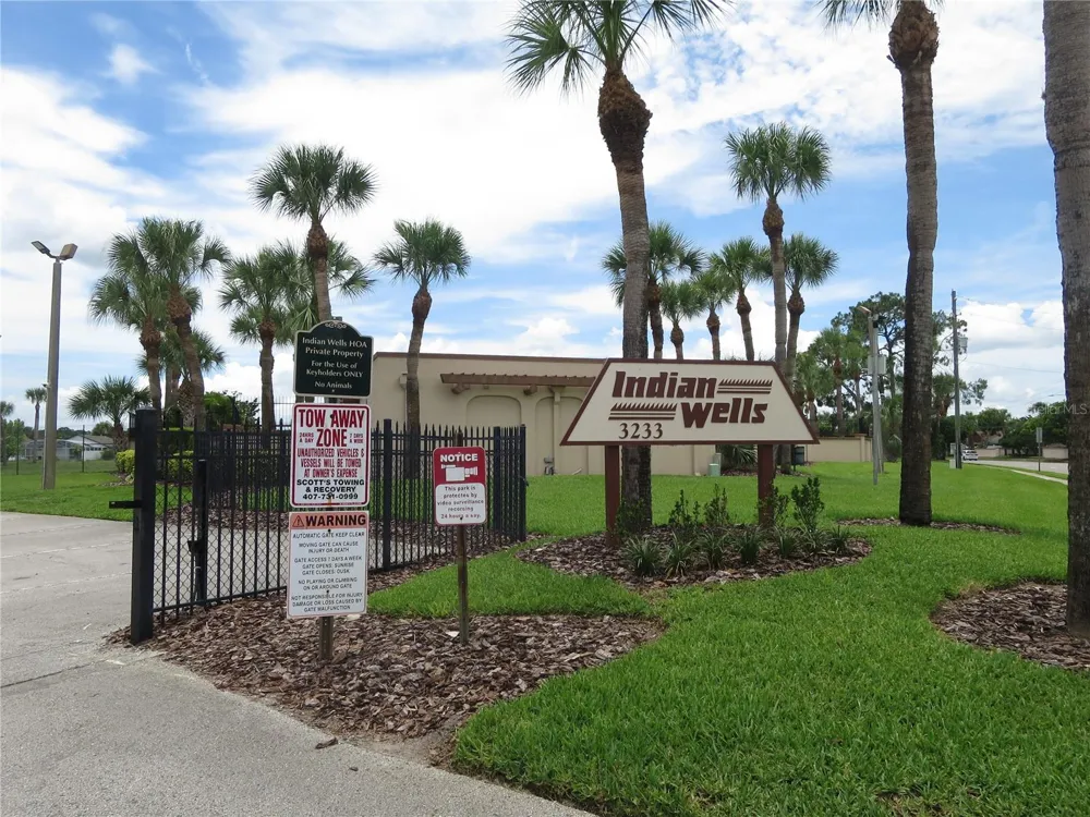 3115 SMOKE SIGNAL CIRCLE Kissimmee, FL 34746