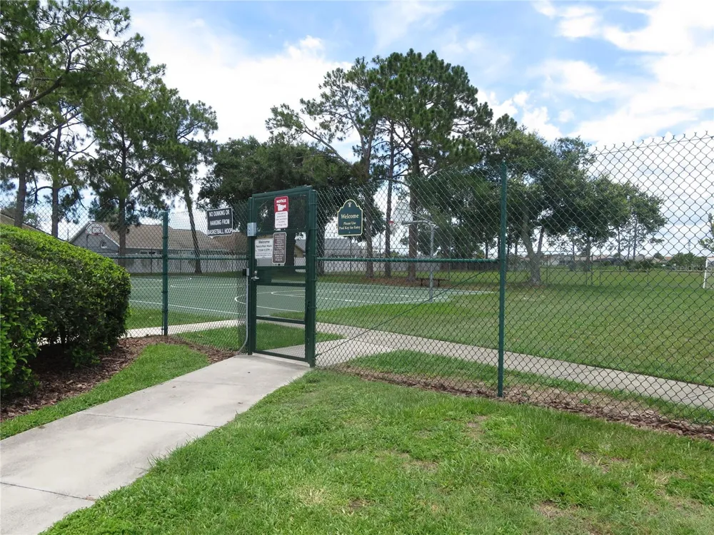 3115 SMOKE SIGNAL CIRCLE Kissimmee, FL 34746
