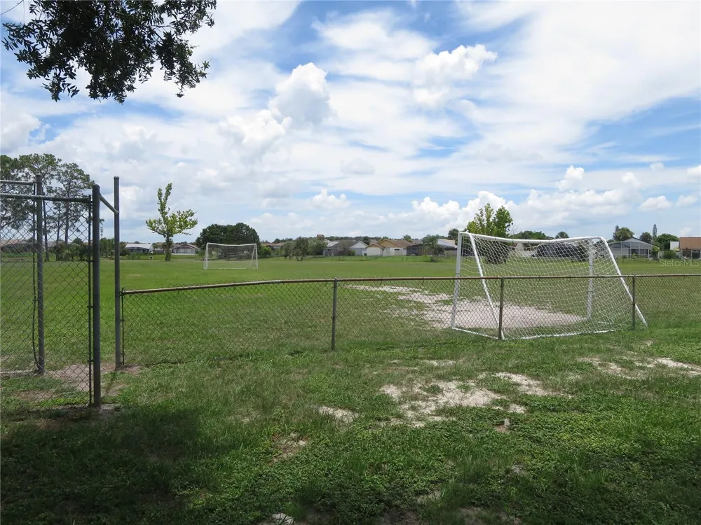 3115 SMOKE SIGNAL CIRCLE Kissimmee, FL 34746