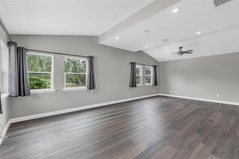 507 PHYLLIS CIRCLE Eustis, FL 32726