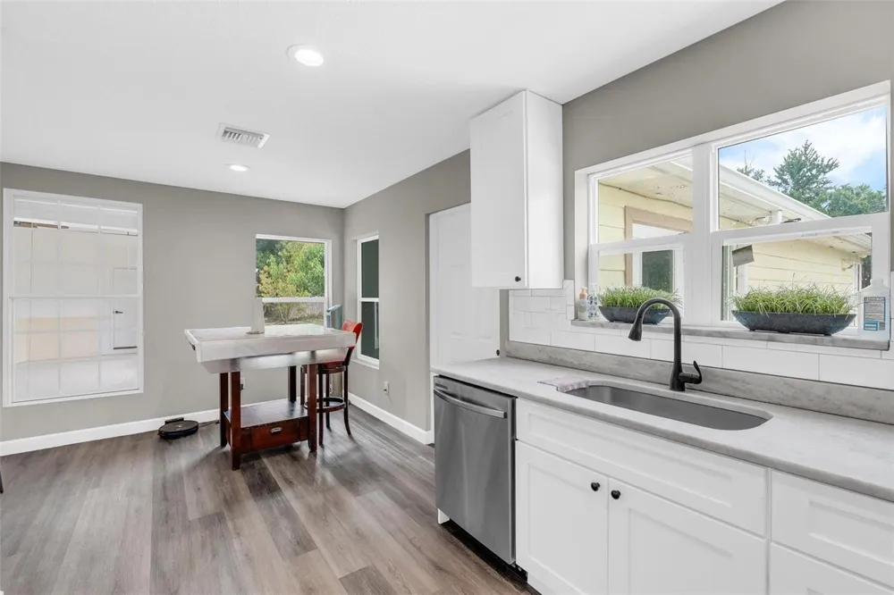 507 PHYLLIS CIRCLE Eustis, FL 32726