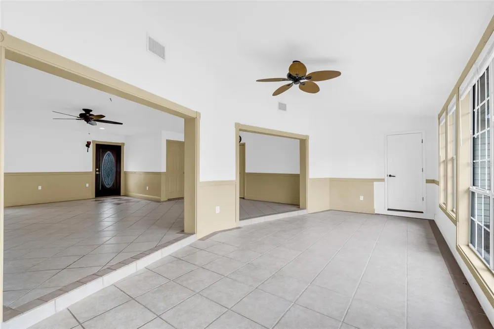 507 PHYLLIS CIRCLE Eustis, FL 32726