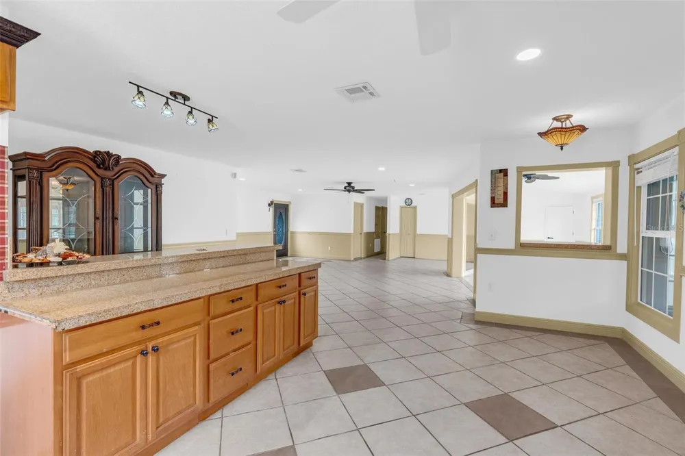 507 PHYLLIS CIRCLE Eustis, FL 32726