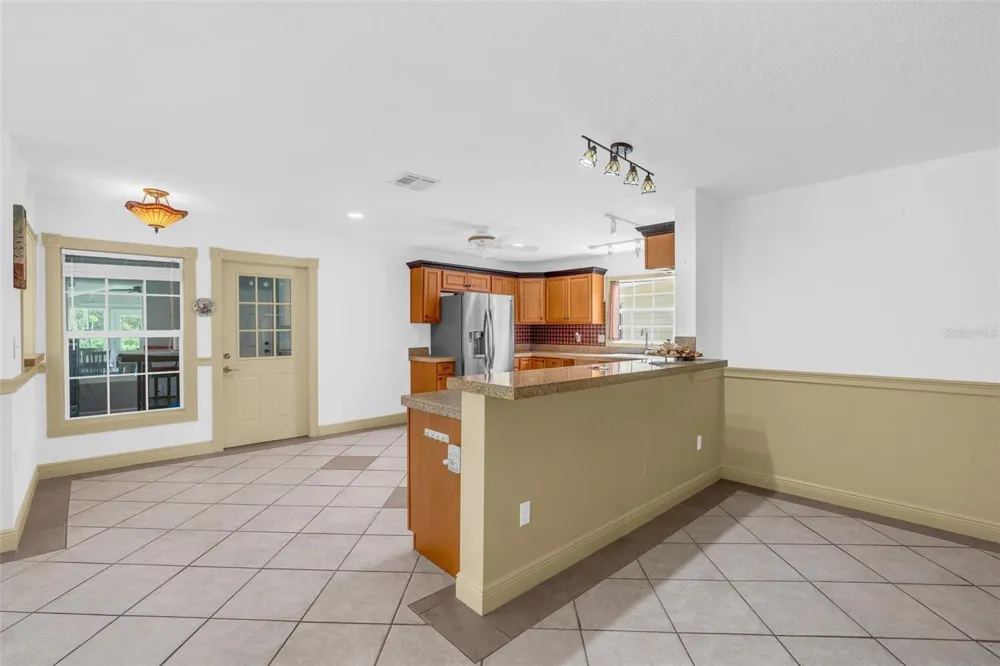507 PHYLLIS CIRCLE Eustis, FL 32726