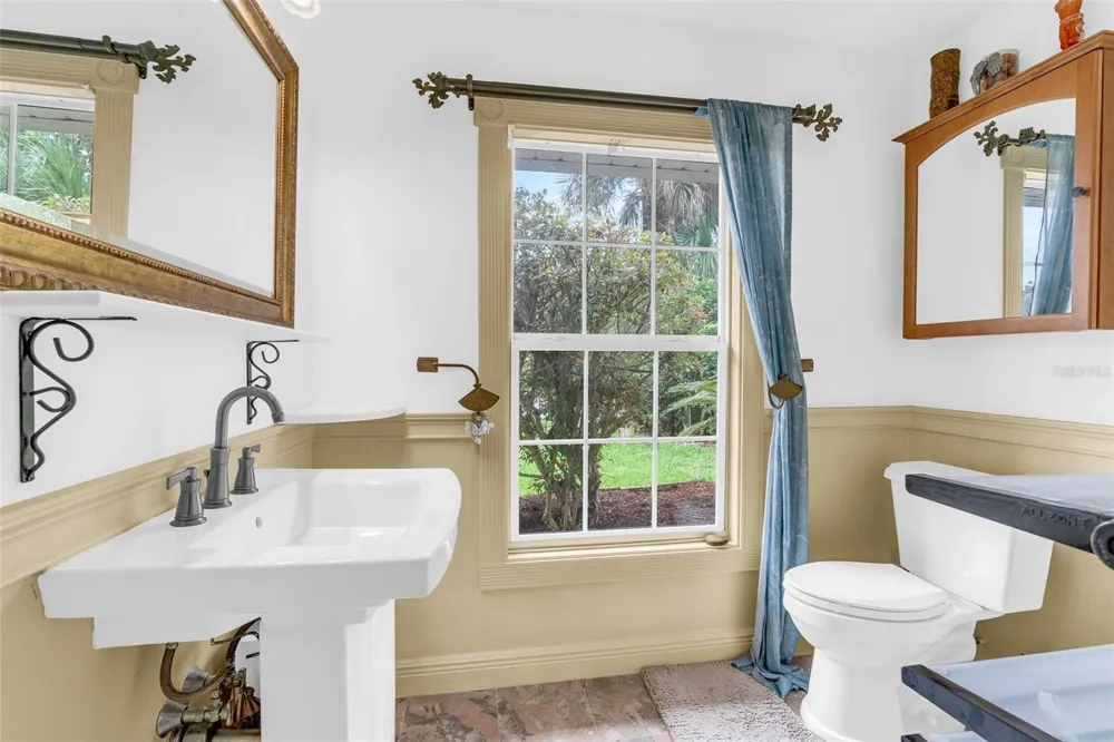 507 PHYLLIS CIRCLE Eustis, FL 32726