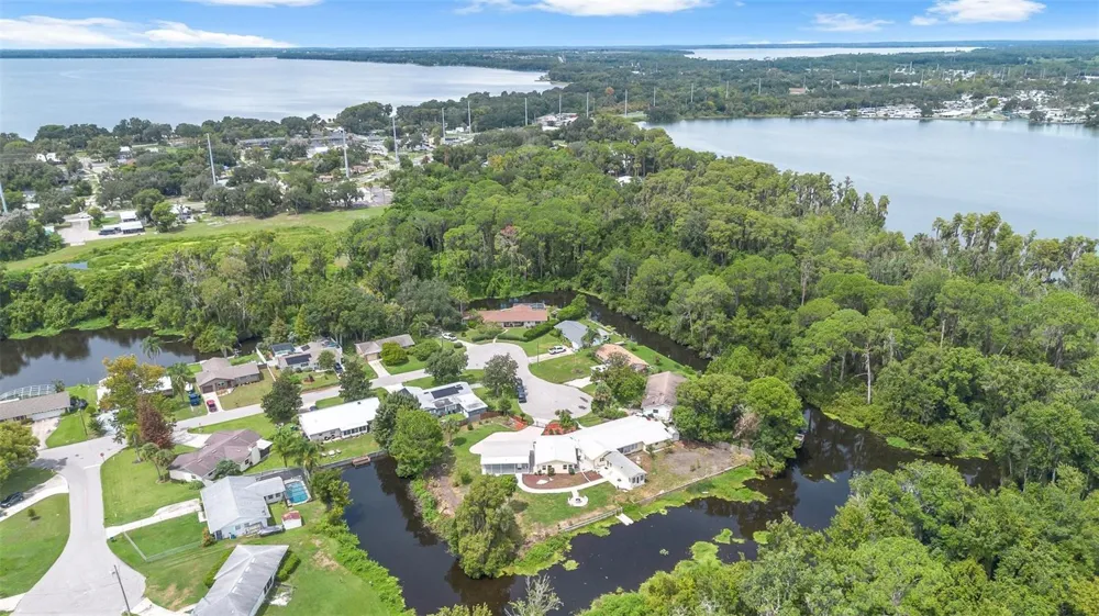 507 PHYLLIS CIRCLE Eustis, FL 32726