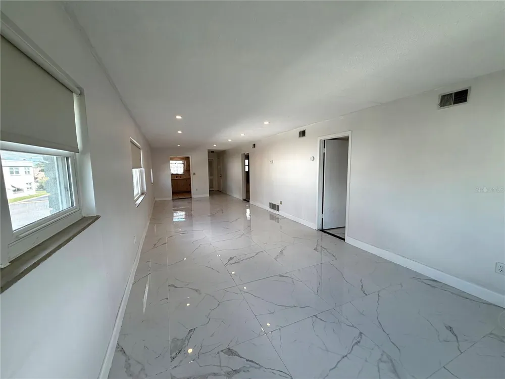 5287 81ST STREET #26 St Petersburg, FL 33709
