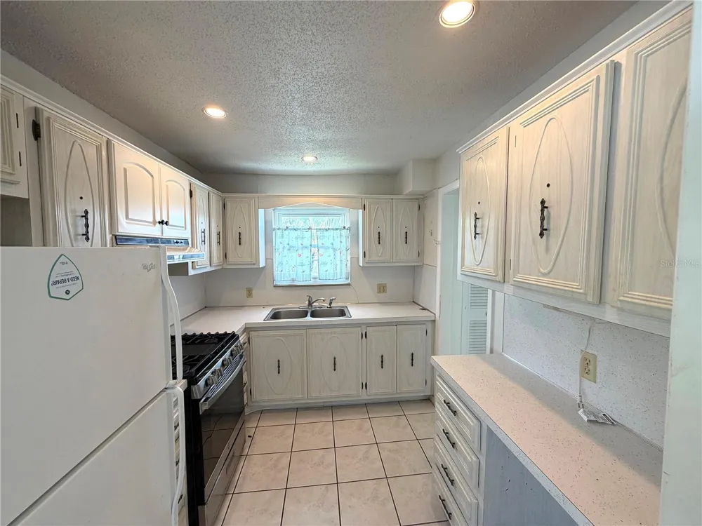 5287 81ST STREET #26 St Petersburg, FL 33709