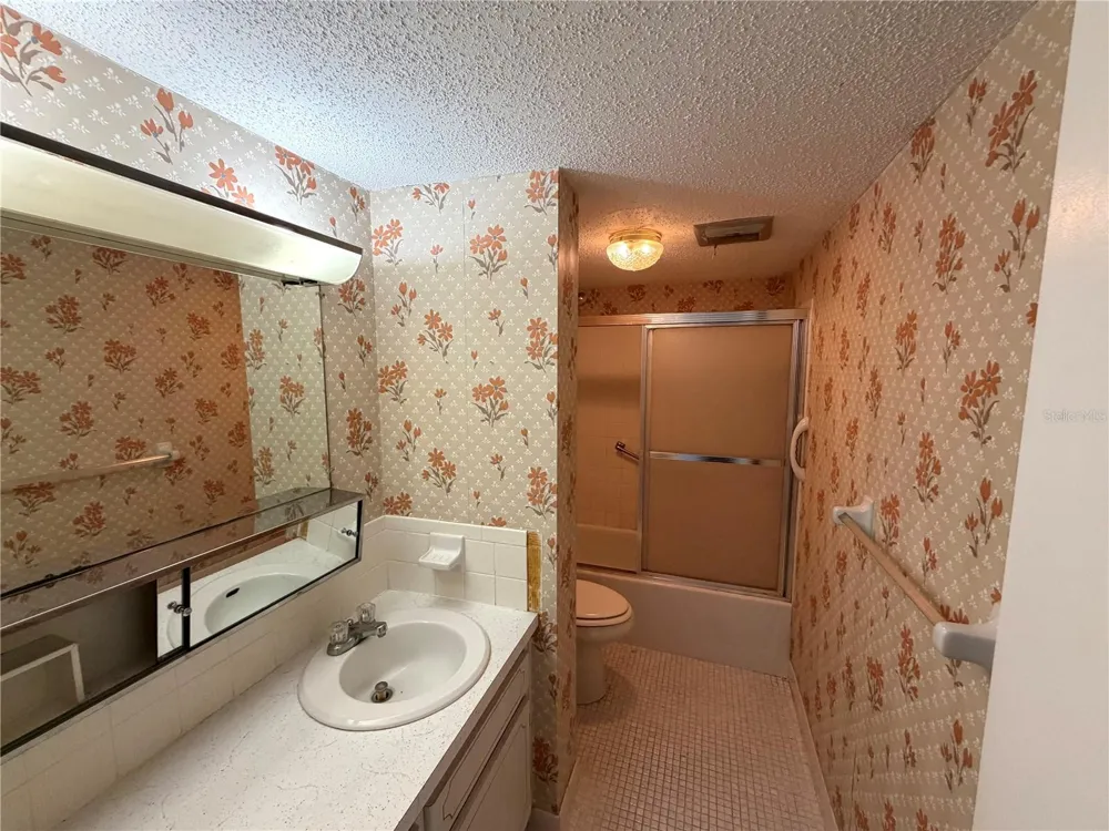 5287 81ST STREET #26 St Petersburg, FL 33709