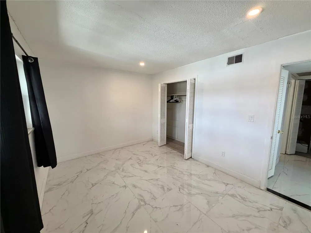 5287 81ST STREET #26 St Petersburg, FL 33709