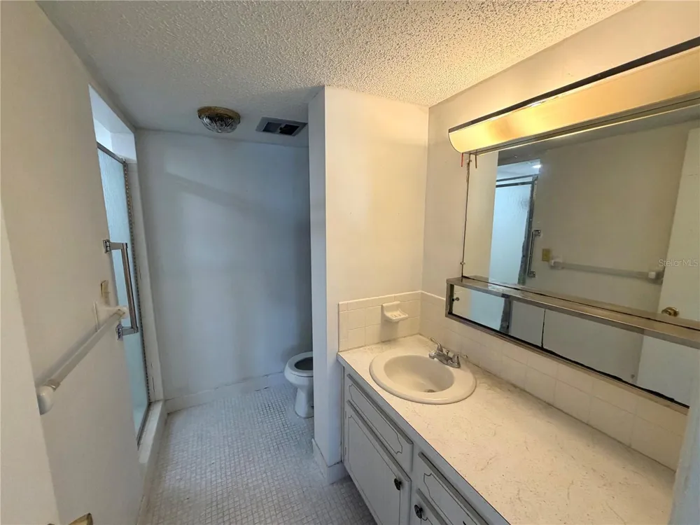 5287 81ST STREET #26 St Petersburg, FL 33709