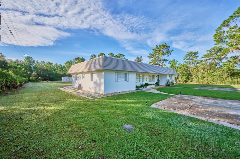 6760 DAYTONA DRIVE Lake Wales, FL 33855