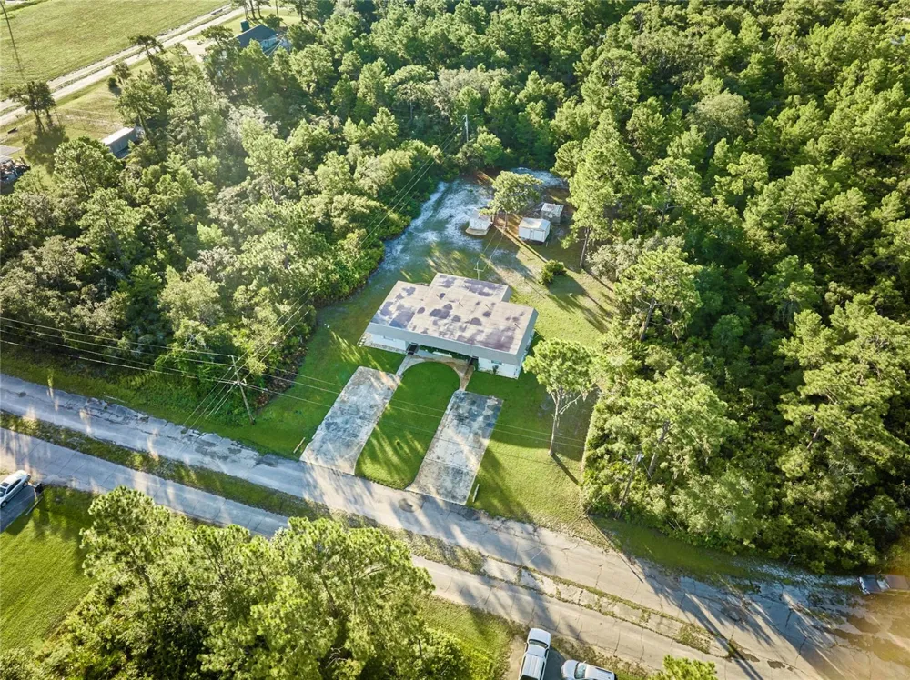 6760 DAYTONA DRIVE Lake Wales, FL 33855