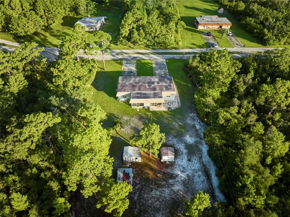 6760 DAYTONA DRIVE Lake Wales, FL 33855