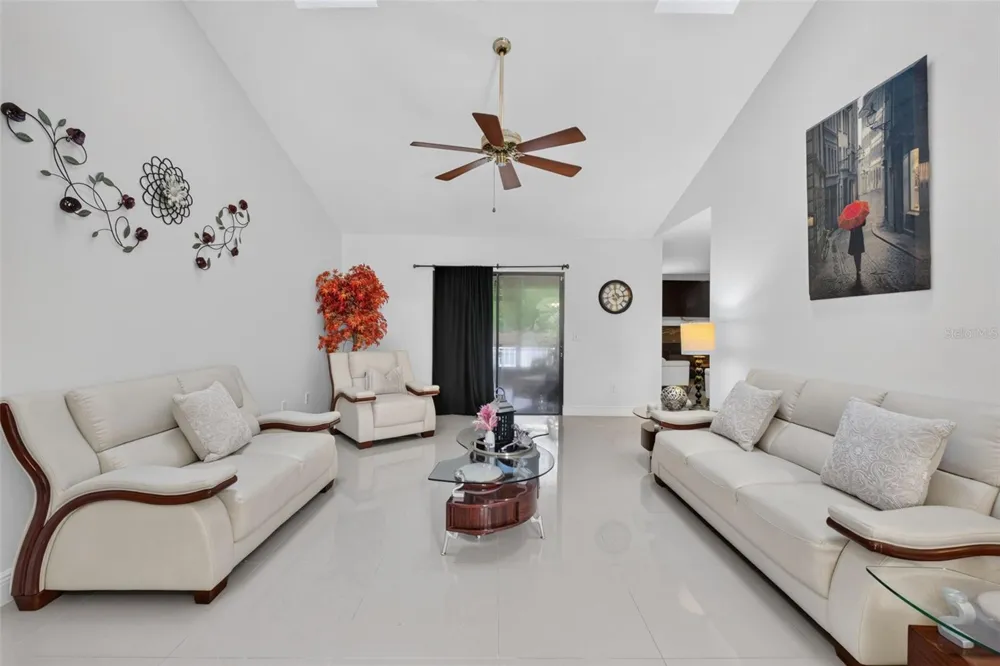 2144 MAJESTIC WOODS BOULEVARD Apopka, FL 32712