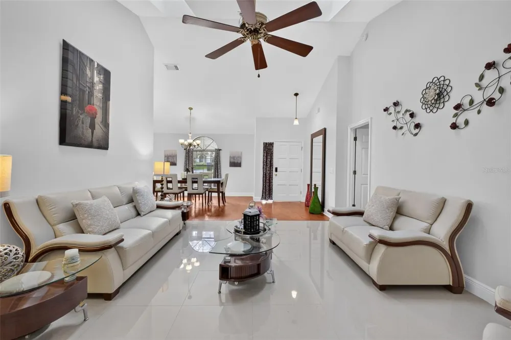 2144 MAJESTIC WOODS BOULEVARD Apopka, FL 32712