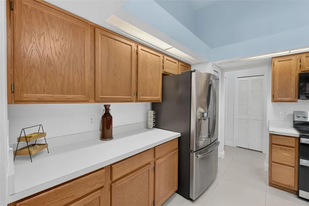 2144 MAJESTIC WOODS BOULEVARD Apopka, FL 32712